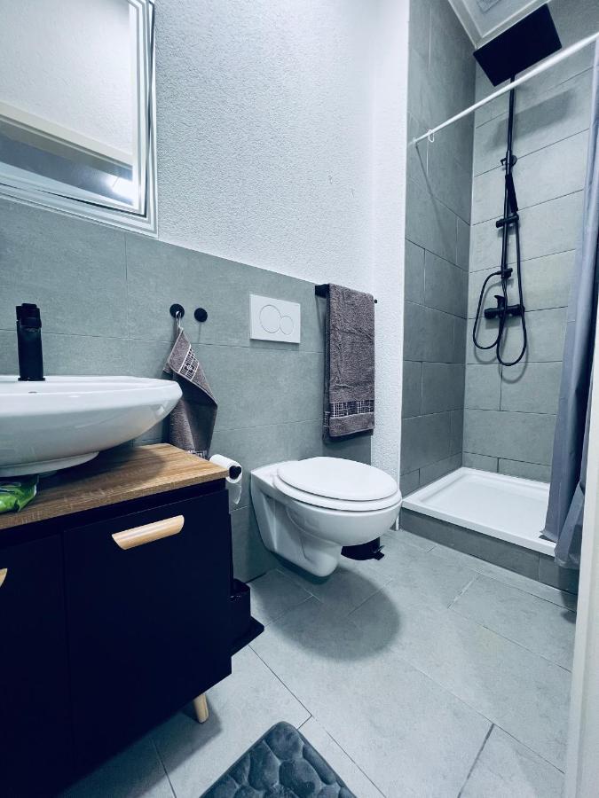 Traumhaftes 1-Zi Apartment Mit Gartennutzung Naehe Krefeld Hbf Kültér fotó