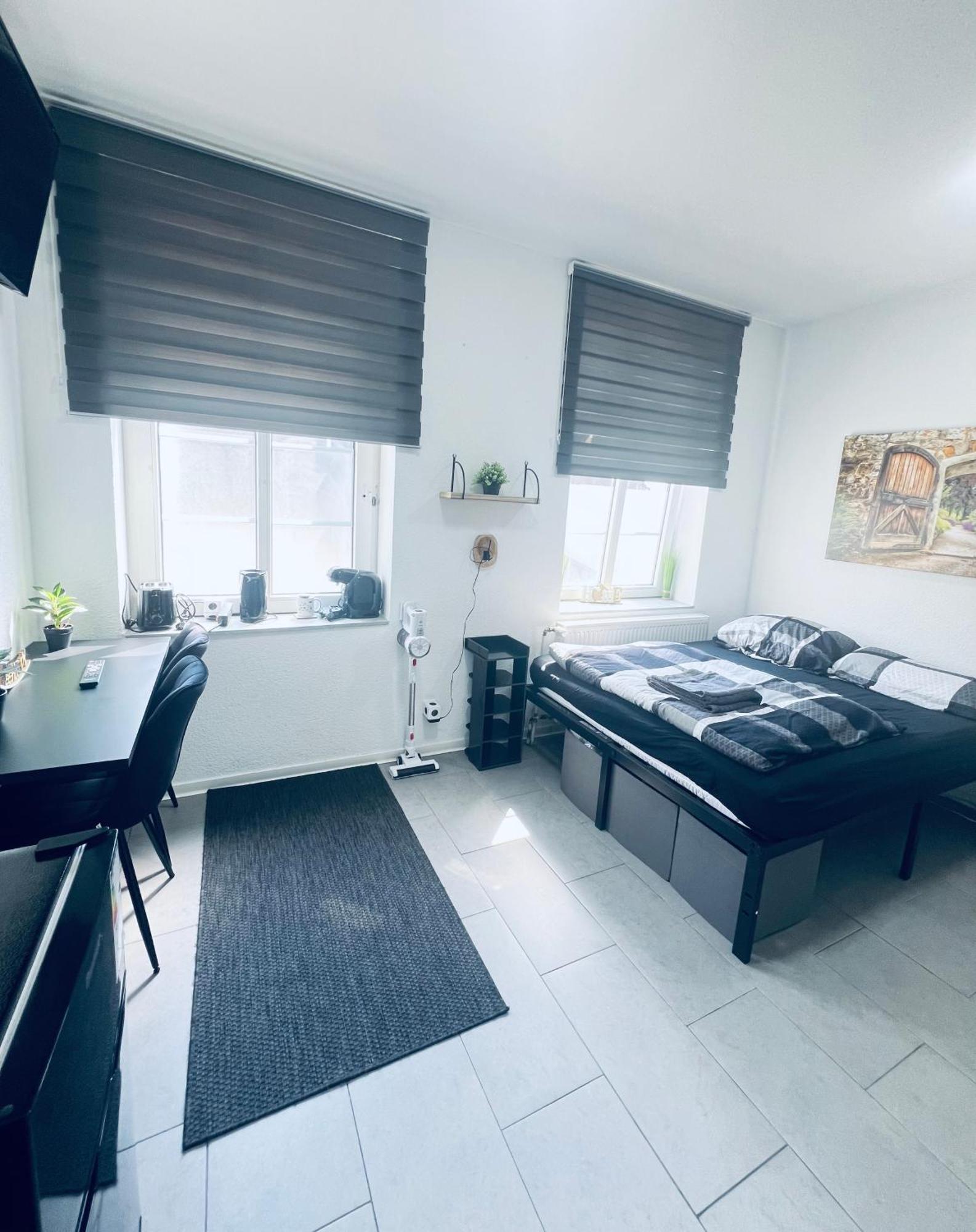 Traumhaftes 1-Zi Apartment Mit Gartennutzung Naehe Krefeld Hbf Kültér fotó